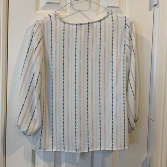 Pink Rose Blouse  - Picture 4 of 4